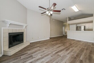 7737 Manassas Ct E in Jacksonville, FL - Building Photo - Building Photo