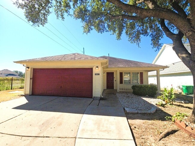 property at 19603 Plantation Tree Ct