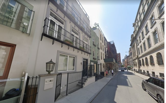 3 Centre Market Pl, Unit #1