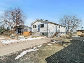 1315 W Nevada Pl, Unit B in Denver, CO - Building Photo - Building Photo