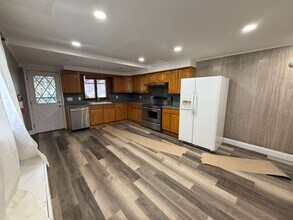 22 S 2nd St in New York, NY - Building Photo - Building Photo