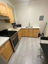 1810 Euclid Ave, Unit 22 in Berkeley, CA - Foto de edificio - Building Photo