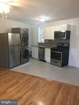 4733 Umbria St in Philadelphia, PA - Building Photo