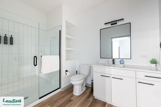 39 Railroad Ave, Unit 323 in Haverhill, MA - Building Photo - Building Photo