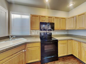 1835 W Sunny Slope Dr in Meridian, ID - Building Photo - Building Photo