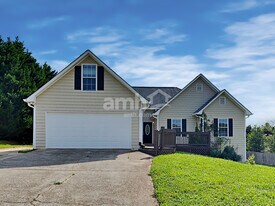 5959 River Oaks Dr in Flowery Branch, GA - Building Photo