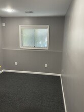 725 Masons Beach Rd in Deale, MD - Building Photo - Building Photo