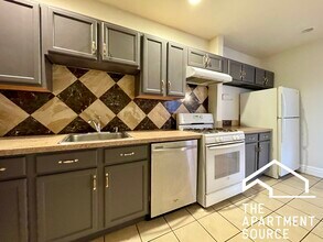 2839 W Nelson St in Chicago, IL - Building Photo - Building Photo