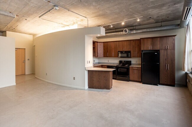 41 Burroughs St in Detroit, MI - Building Photo - Building Photo