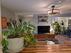 12709 Gordon Blvd, Unit 59 in Woodbridge, VA - Building Photo - Building Photo