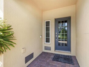 4022 Rocky Shores Dr in Tampa, FL - Building Photo - Building Photo