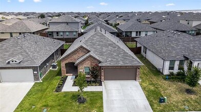 1117 Kirkham Wy in Justin, TX - Building Photo - Building Photo