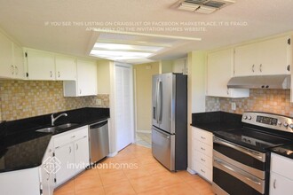 5909 Redhawk Dr in New Port Richey, FL - Building Photo - Building Photo