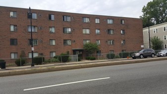 Hyde Park Ave in Jamaica Plain, MA - Building Photo