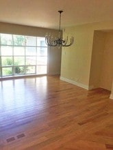 883 Oakhurst Ln in Riverwoods, IL - Foto de edificio - Building Photo