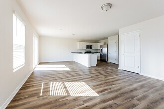 2104 Cedar Bnd Dr in Conroe, TX - Foto de edificio - Building Photo