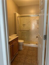 232 Edinburgh Ct in Alpharetta, GA - Foto de edificio - Building Photo
