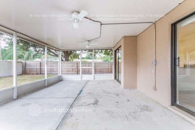 1201 Monte Lake Dr in Valrico, FL - Building Photo - Building Photo