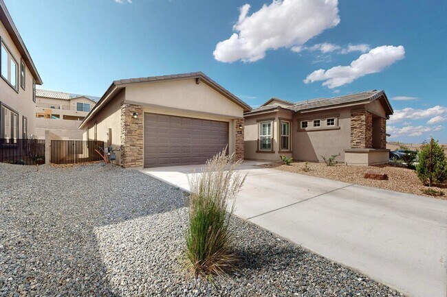 1723 Mount Hood Trl NW in Albuquerque, NM - Building Photo - Building Photo