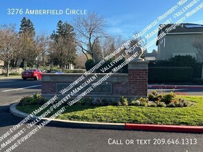 3276 Amberfield Cir in Stockton, CA - Building Photo - Building Photo