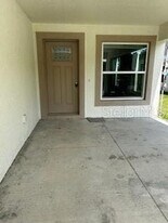 4018 Oak Loop in Mulberry, FL - Building Photo