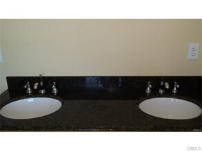 926 W La Jolla St-Unit -B in Placentia, CA - Building Photo - Building Photo