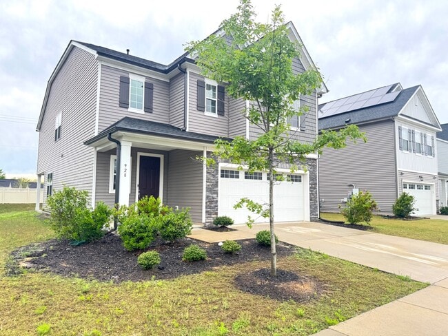 928 Matterhorn Dr in Fuquay Varina, NC - Building Photo - Building Photo