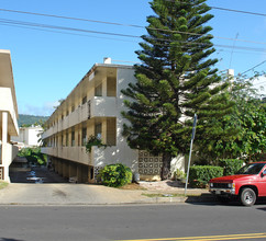 1212 Palolo Ave in Honolulu, HI - Building Photo - Building Photo