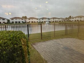 8756 Antarus Dr in Wellington, FL - Building Photo - Building Photo