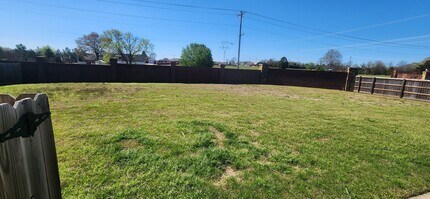 5025 Sistine Chapel Dr in Conway, AR - Foto de edificio - Building Photo