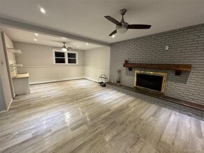 9 Miriam Dr in Warwick, NY - Building Photo - Building Photo