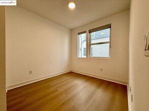 3935 Wattling St in Oakland, CA - Building Photo - Building Photo