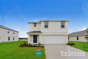 10749 Hidden Banks Gln in Parrish, FL - Building Photo