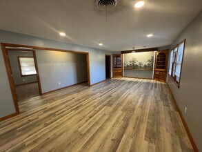 2218 Rosewood Dr in Waco, TX - Building Photo - Building Photo