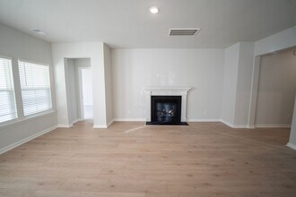 780 Blue Moon Xing in Pooler, GA - Building Photo - Building Photo