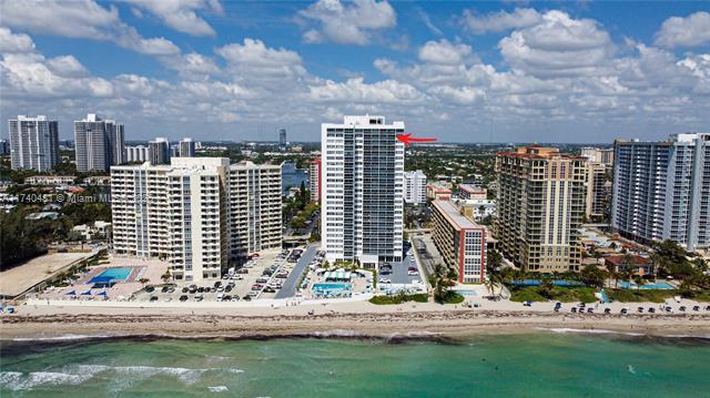 3140 S Ocean Dr, Unit 2406 in Hallandale Beach, FL - Building Photo