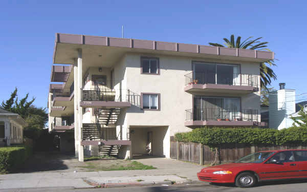 2304 Grant St in Berkeley, CA - Foto de edificio - Building Photo