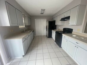 319 Morgan Ln in Mary Esther, FL - Building Photo - Building Photo
