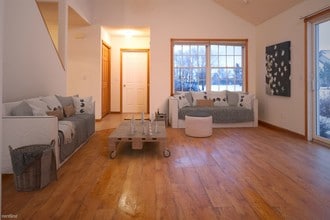 711 Blue Jay Ln in Hudson, WI - Building Photo - Building Photo