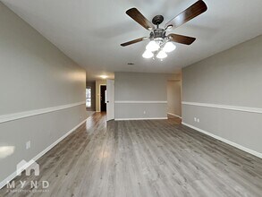 19931 Bambiwoods Dr in Humble, TX - Building Photo - Building Photo