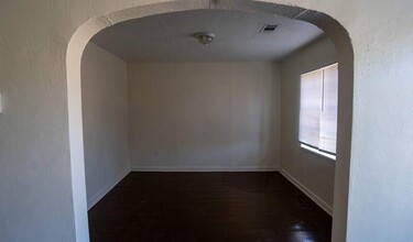 433 Lawrence Rd in Jackson, MS - Building Photo - Building Photo