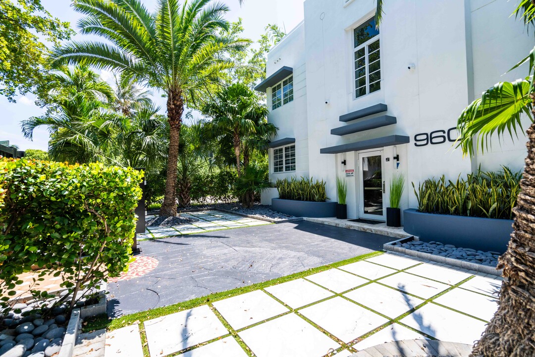 960 Jefferson Ave in Miami Beach, FL - Building Photo