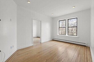 15 Broadway in Bayonne, NJ - Building Photo - Building Photo