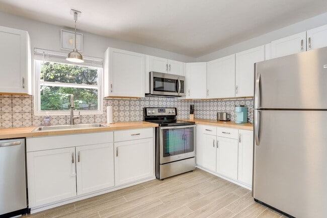 property at 2738 Martin St