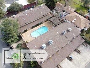 915 West St in Redding, CA - Building Photo - Building Photo