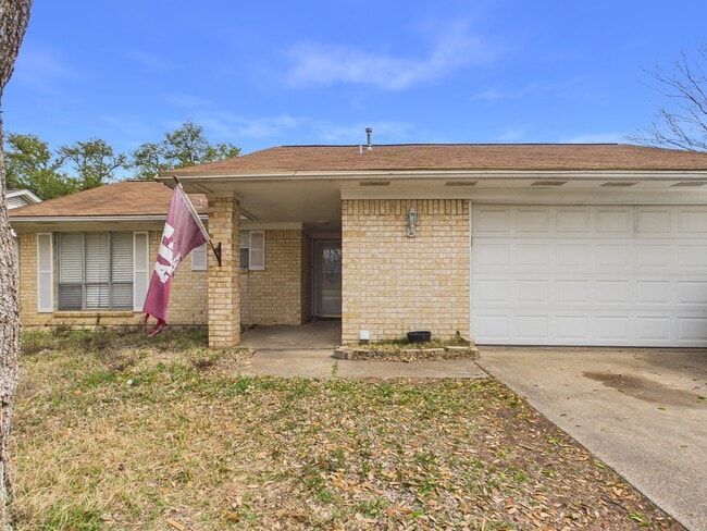 1813 Langford St in College Station, TX - Building Photo - Building Photo