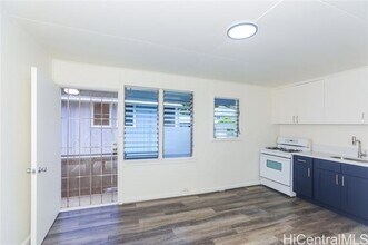 1719 Nuuanu Ave in Honolulu, HI - Building Photo - Building Photo