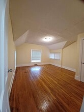 713 N Court St in Rockford, IL - Building Photo - Building Photo