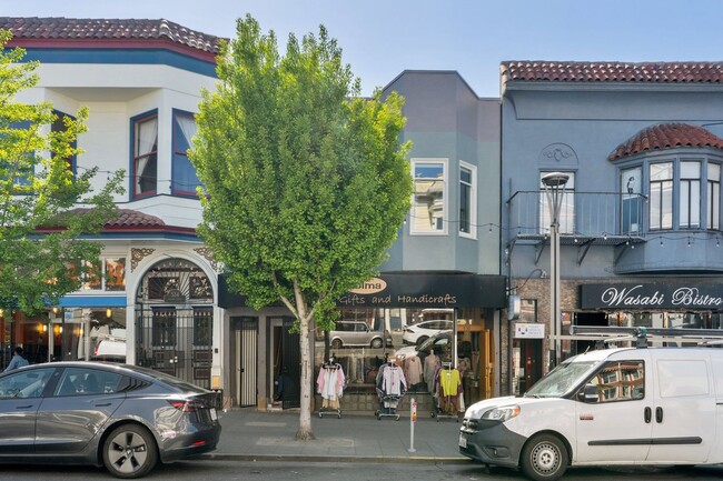 530-532-532 Castro St