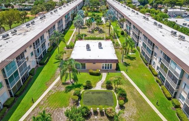 property at 4502 N Federal Hwy